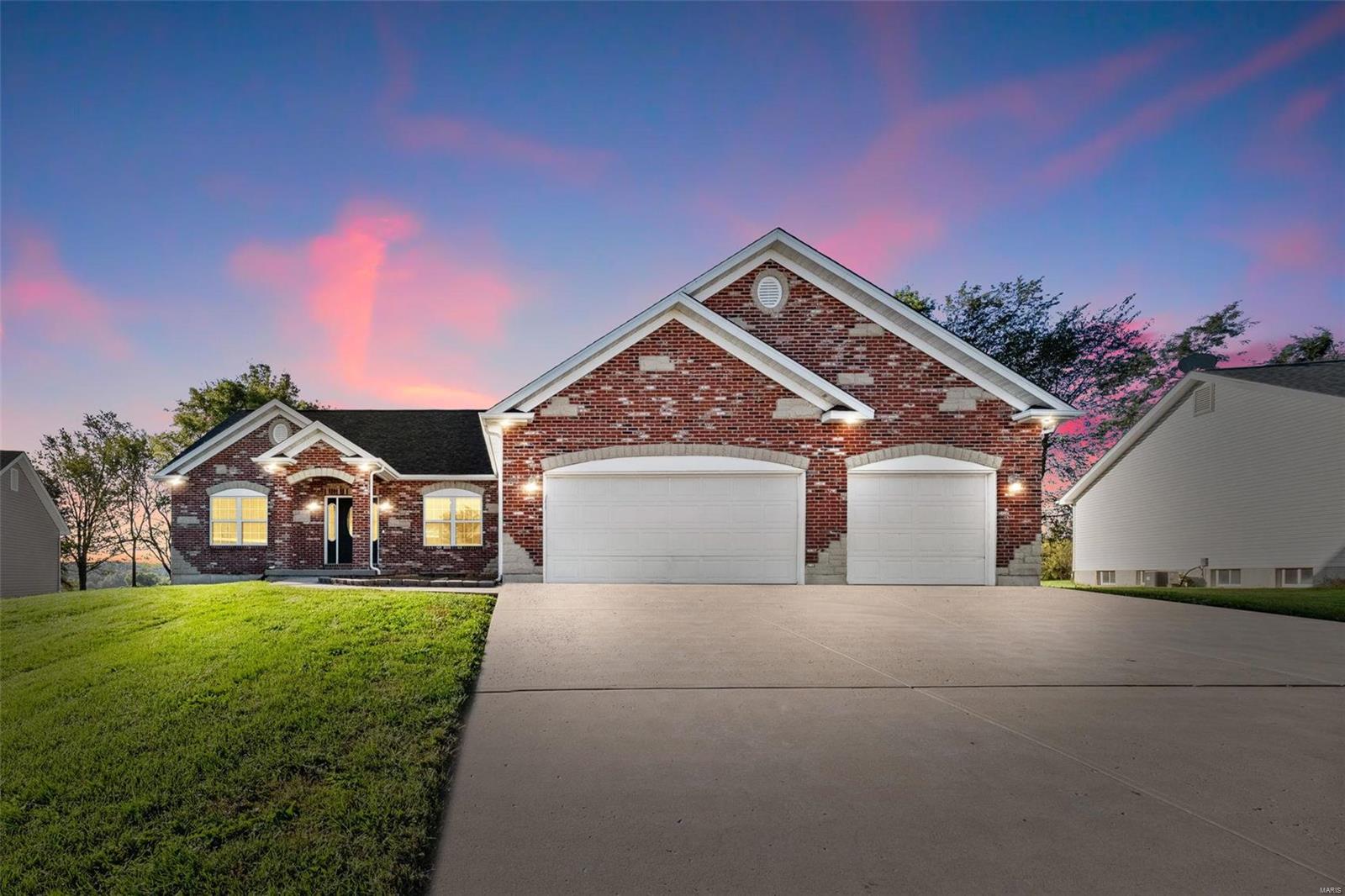 Beechnut Ave, Troy, MO 63379