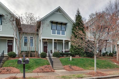 244 Cherokee Station Dr, Nashville, TN, 37209-4970 | Card Image