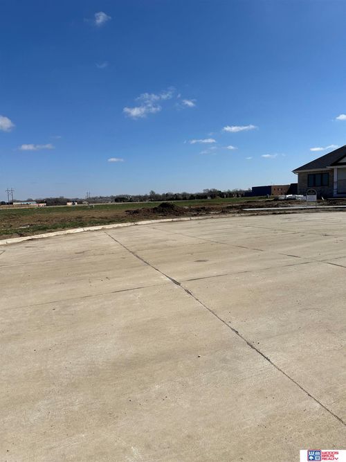 1009 Bluejay Circle, Ashland, NE, 68003 | Card Image