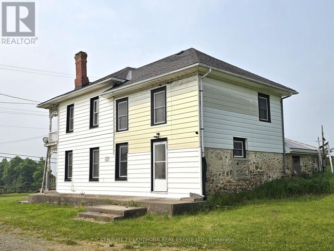 4893 Old Highway 2 Highway, Home with 4 bedrooms, 2 bathrooms and 9 parking in Belleville (Belleville Ward) ON | Image 7