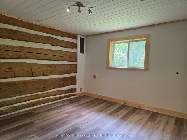 1537 Tulip Rd, House other with 2 bedrooms, 1 bathrooms and 4 parking in Algonquin Highlands ON | Image 6