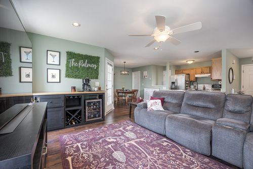 124 Shannon Ave, Madison, TN, 37115-2769 | Card Image