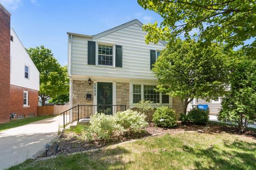 5639 N Bay Ridge Avenue, Whitefish Bay, WI, 53217 | Card Image