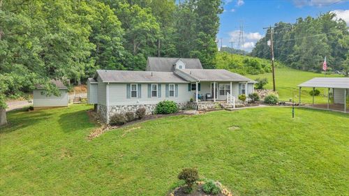 2311 Blue Bend Rd, Rocky Mount, VA, 24151-4946 | Card Image