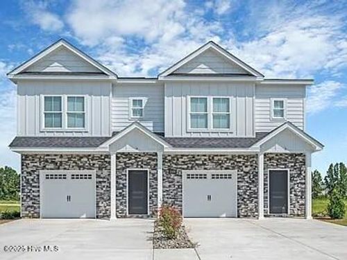 b-2105 Kali Ln, Greenville, NC, 27834-2542 | Card Image