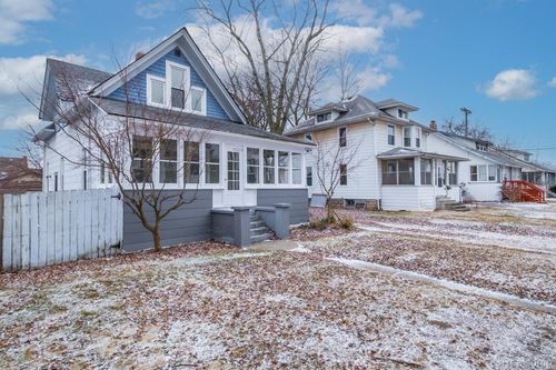 201 W Parent Ave, Royal Oak, MI, 48067-3282 | Card Image