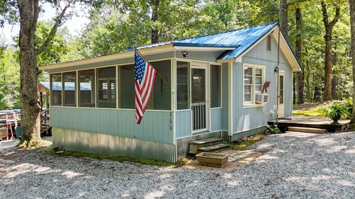 215 Mizpah St, Springville, TN, 38256 | Card Image