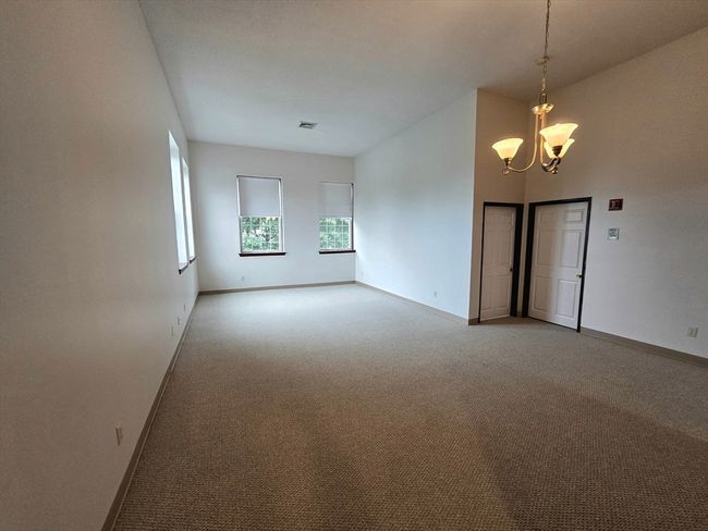 APT-209 - 147 Rawson Rd, Condo with 2 bedrooms, 2 bathrooms and 2 parking in Quincy MA | Image 5