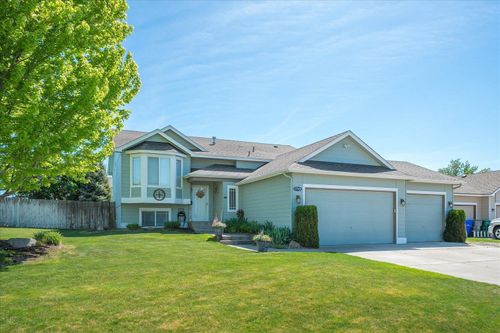 17920 N Addison Ct, Colbert, WA, 99005-9136 | Card Image