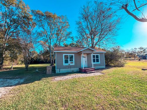 411 Watkins St, Elkhart, TX, 75839-6115 | Card Image