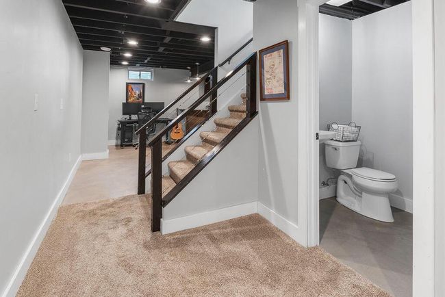 474 Park Court, House other with 4 bedrooms, 3 bathrooms and null parking in Hartland WI | Image 39