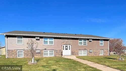710 Hillcrest St, Baldwin, WI, 54002-9245 | Card Image