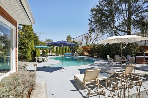 29 Park View Rd, Newton, NJ, 07860-2761 | Card Image