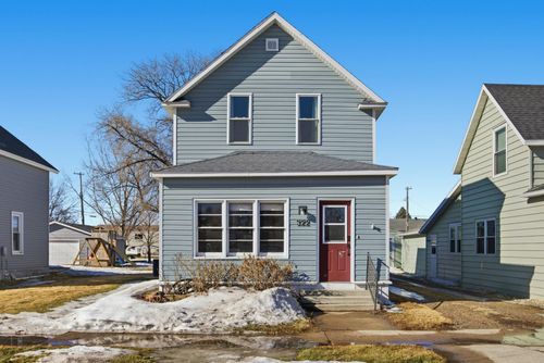 322 Langer Avenue S, Casselton, ND, 58012 | Card Image