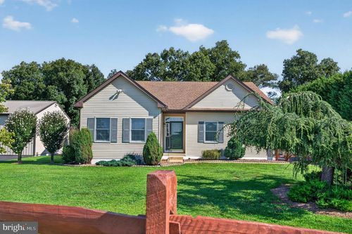 1323 Lorewood Grove Rd, MIDDLETOWN, DE, 19709-9482 | Card Image