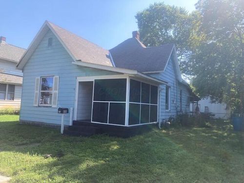 696 Hollander St, Newark, OH, 43055-6016 | Card Image