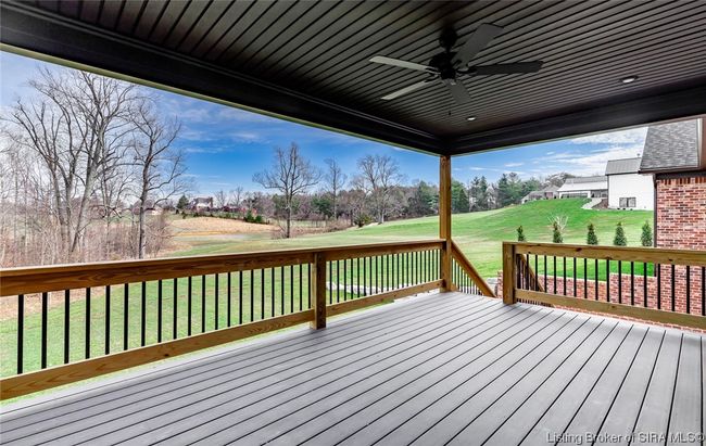 5560 Old Vincennes Rd, Home with 4 bedrooms, 4 bathrooms and null parking in Floyds Knobs IN | Image 23