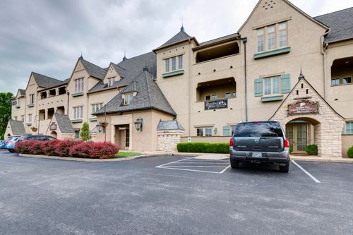 ste-305-1531 E Bradford Pkwy, Springfield, MO, 65804-6539 | Card Image
