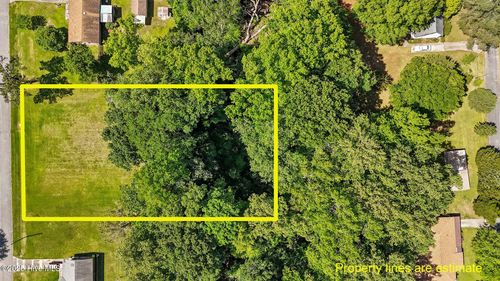 20-136 E Circle Dr, Hamilton, NC, 27840-7703 | Card Image