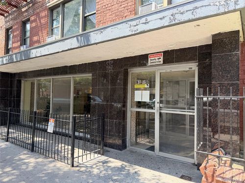 7j-91-15 Lamont Ave, Elmhurst, NY, 11373-2780 | Card Image