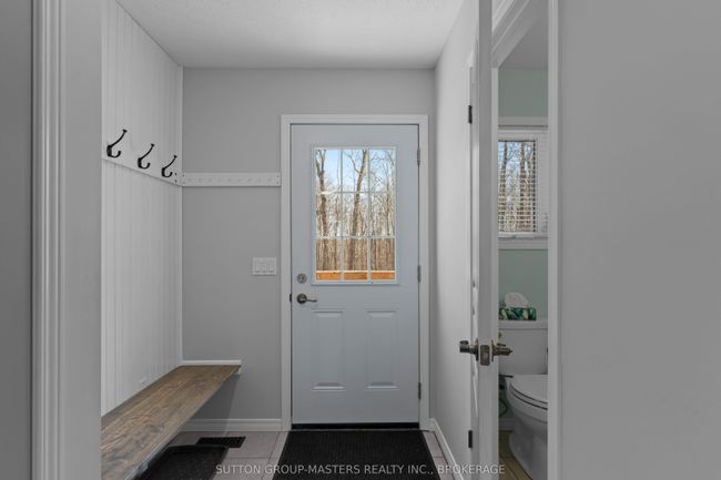 324 13 Island Lake Rd, House other with 4 bedrooms, 4 bathrooms and 15 parking in Godfrey ON | Image 5