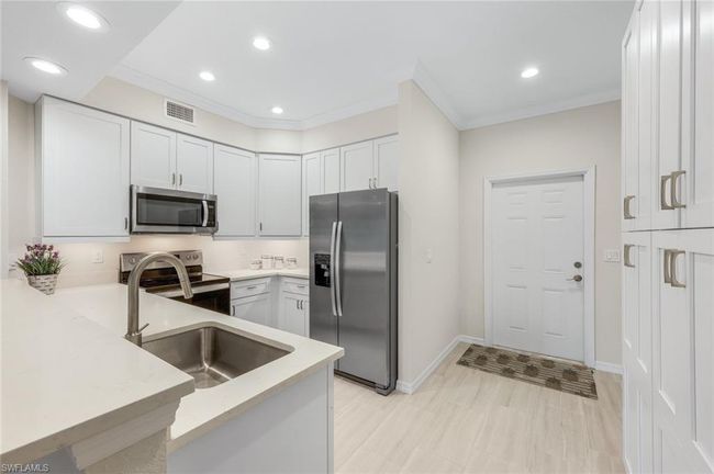 UNIT-106 - 1137 Winding Pines Cir, Condo with 3 bedrooms, 2 bathrooms and 1 parking in CAPE CORAL FL | Image 7