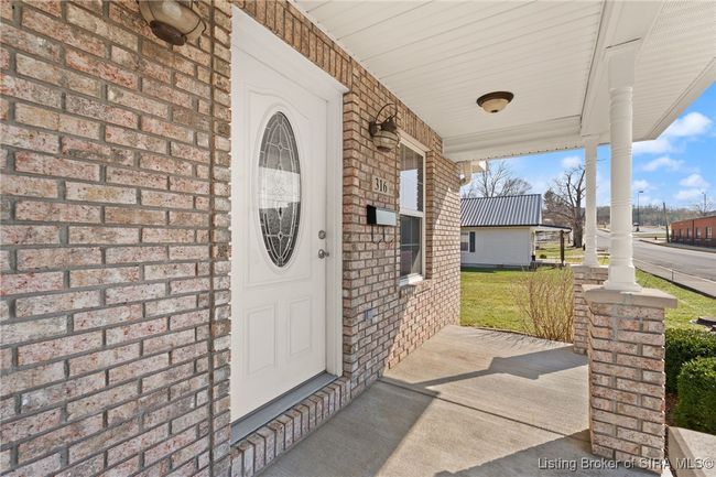 TRACT-5 - 316 Elm (House & 3 Vacant Lots) Street, Home with 2 bedrooms, 2 bathrooms and null parking in Paoli IN | Image 33