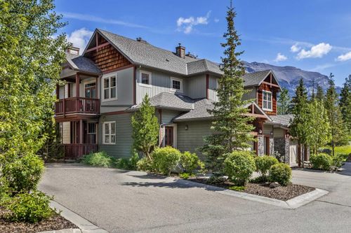 201-70 Dyrgas Gate, Canmore, AB, T1W3J6 | Card Image