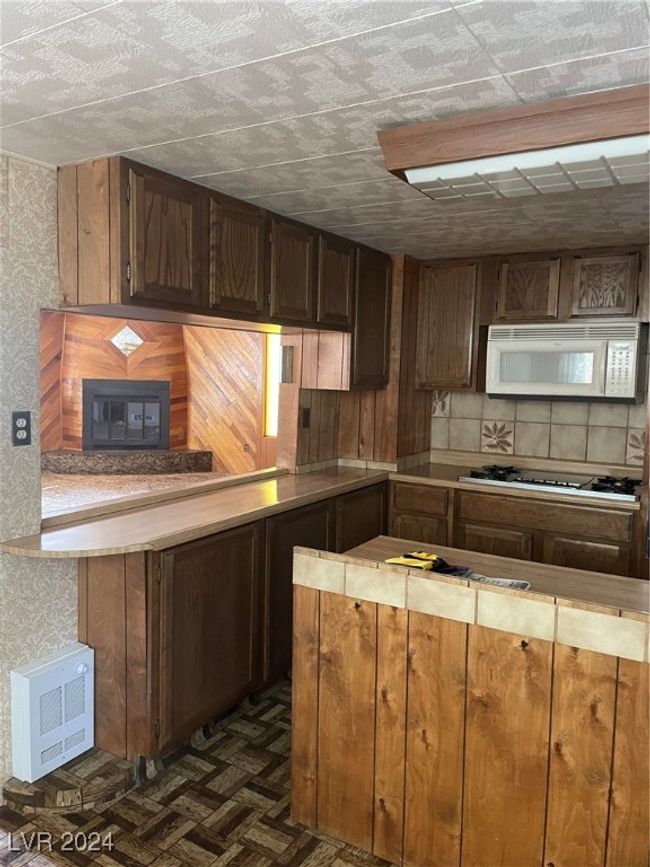 12 Avenue E Ave, House other with 2 bedrooms, 1 bathrooms and null parking in Mc Gill NV | Image 5
