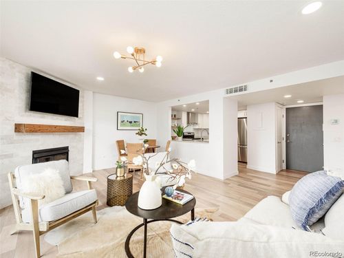 apt-212-350 Detroit St, Denver, CO, 80206-4362 | Card Image
