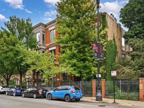 2f-1907 N Halsted St, Chicago, IL, 60614-5578 | Card Image