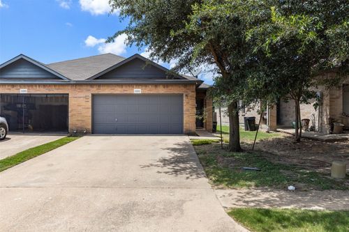 1213 Redman Ave, Mesquite, TX, 75149-2038 | Card Image