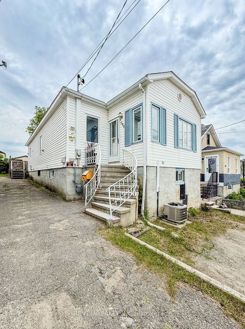 388 Cedar St S, Timmins, ON, P4N2H6 | Card Image