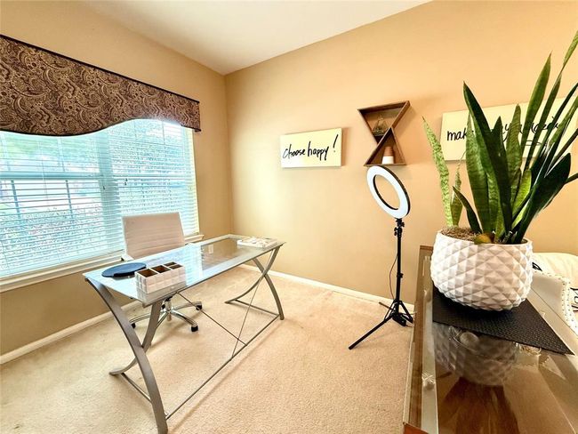 Large Living Area with multiple uses | Image 6