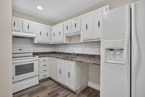 220 Nw 43rd Ct, Deerfield Beach, FL, 33064-2518 | Card Image