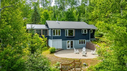 928 Lake St Peter Rd, Hastings Highlands, ON, K0L1Z0 | Card Image