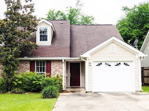 204 S General Pershing St, Hammond, LA, 70403-4004 | Card Image