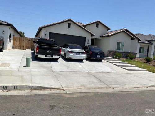 5201 Hawkwatch Lane, Bakersfield, CA, 93306 | Card Image