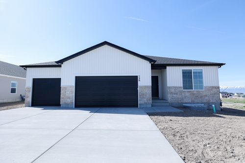 138 W 650 N, Smithfield, UT, 84335-2241 | Card Image