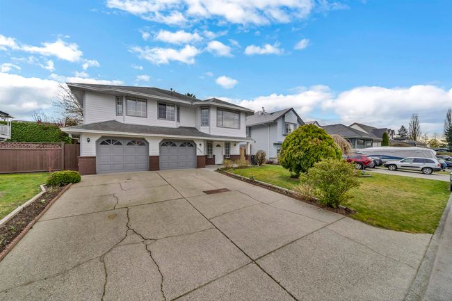 18866 122 Avenue, House other with 6 bedrooms, 3 bathrooms and 6 parking in Pitt Meadows BC | Image 32