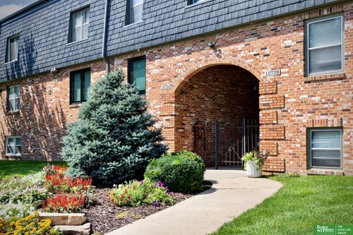 3302-12728 Deauville Drive, Omaha, NE, 68137 | Card Image