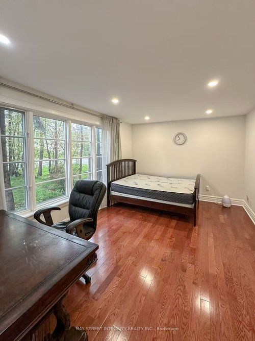 unit-a-275 Estelle Ave, North York, ON, M2N5J4 | Card Image