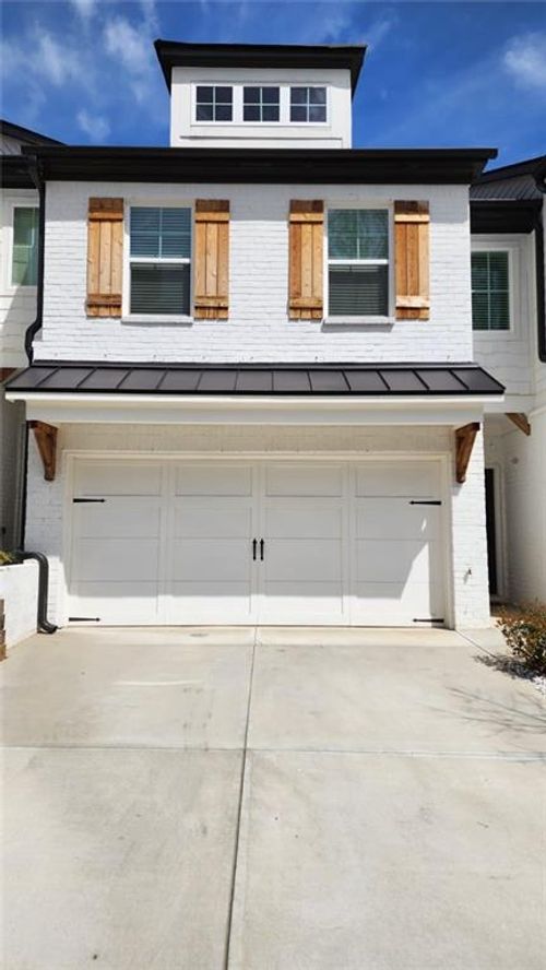 300 Auburn Valley Way, Auburn, GA, 30011-5001 | Card Image