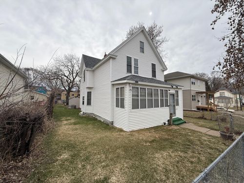 588 York Ave, Saint Paul, MN, 55130-4050 | Card Image