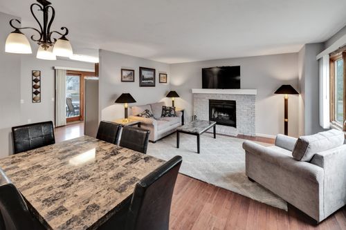 954 Hemlock Drive, Verona, WI, 53593 | Card Image