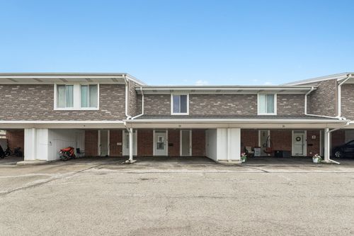 15 Cour Deauville, Palos Hills, IL, 60465-2406 | Card Image