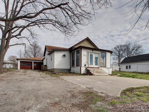 3620 Market St, Hannibal, MO, 63401-5442 | Card Image