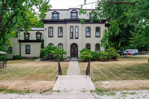 236 Burnham St, Peterborough, ON, K9H1T1 | Card Image