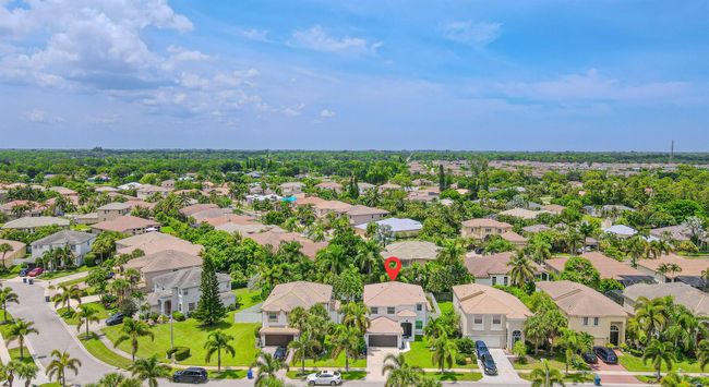 2738 Misty Oaks Circle Royal Circle, House other with 4 bedrooms, 3 bathrooms and null parking in Royal Palm Beach FL | Image 54