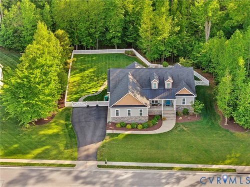 8113 Clancy Ct, Chesterfield, VA, 23838-5554 | Card Image